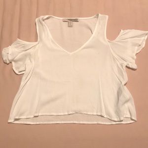 Cold shoulder crop top